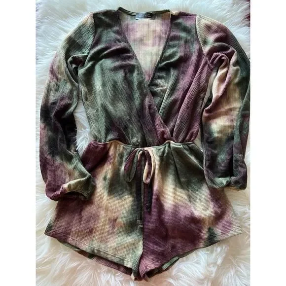 Tie Dye Surplice Romper Long Sleeve NWT - Picture 3 of 7